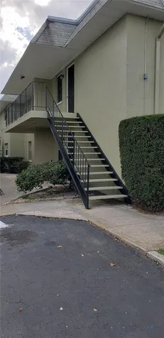 525 Conway Road Orlando FL 32807