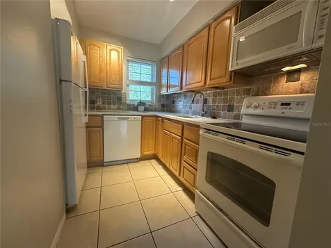 525 Conway Road Orlando FL 32807