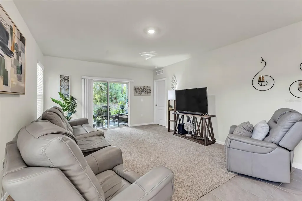 345 Pelham Park Drive Deland FL 32720