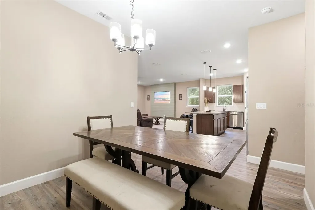 425 Spring Garden Avenue De Leon Springs FL 32130