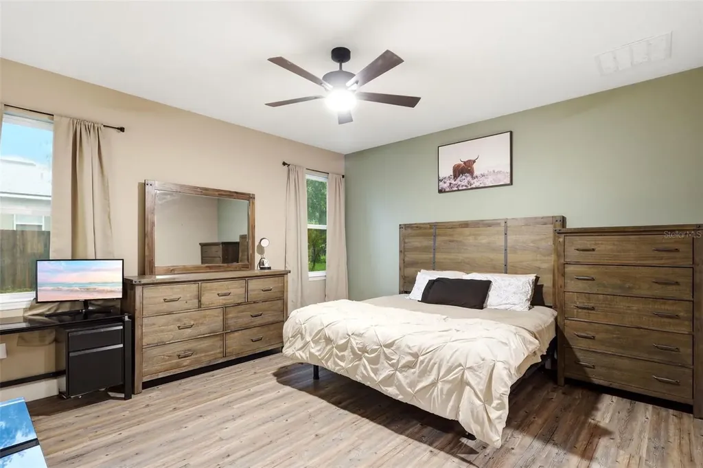 425 Spring Garden Avenue De Leon Springs FL 32130