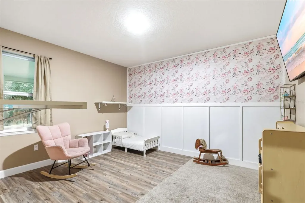 425 Spring Garden Avenue De Leon Springs FL 32130