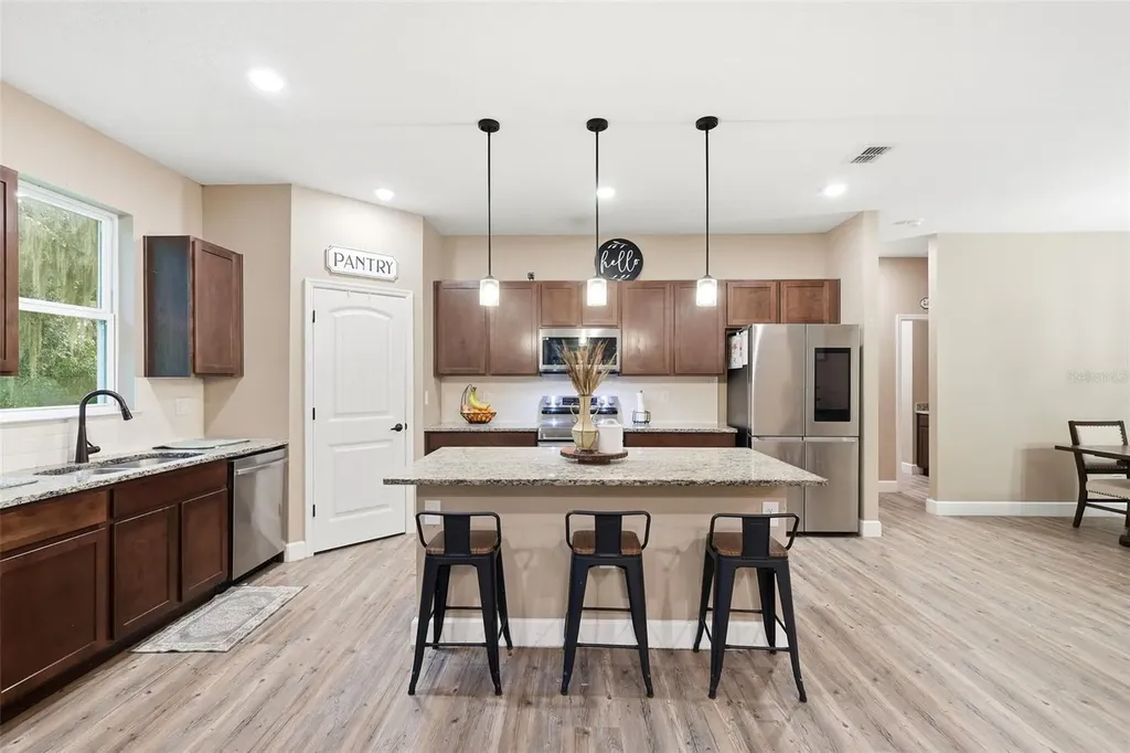 425 Spring Garden Avenue De Leon Springs FL 32130