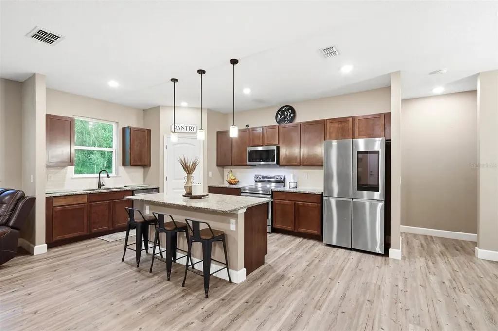 425 Spring Garden Avenue De Leon Springs FL 32130