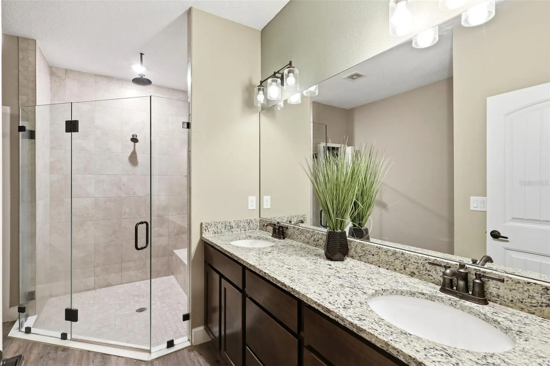 425 Spring Garden Avenue De Leon Springs FL 32130