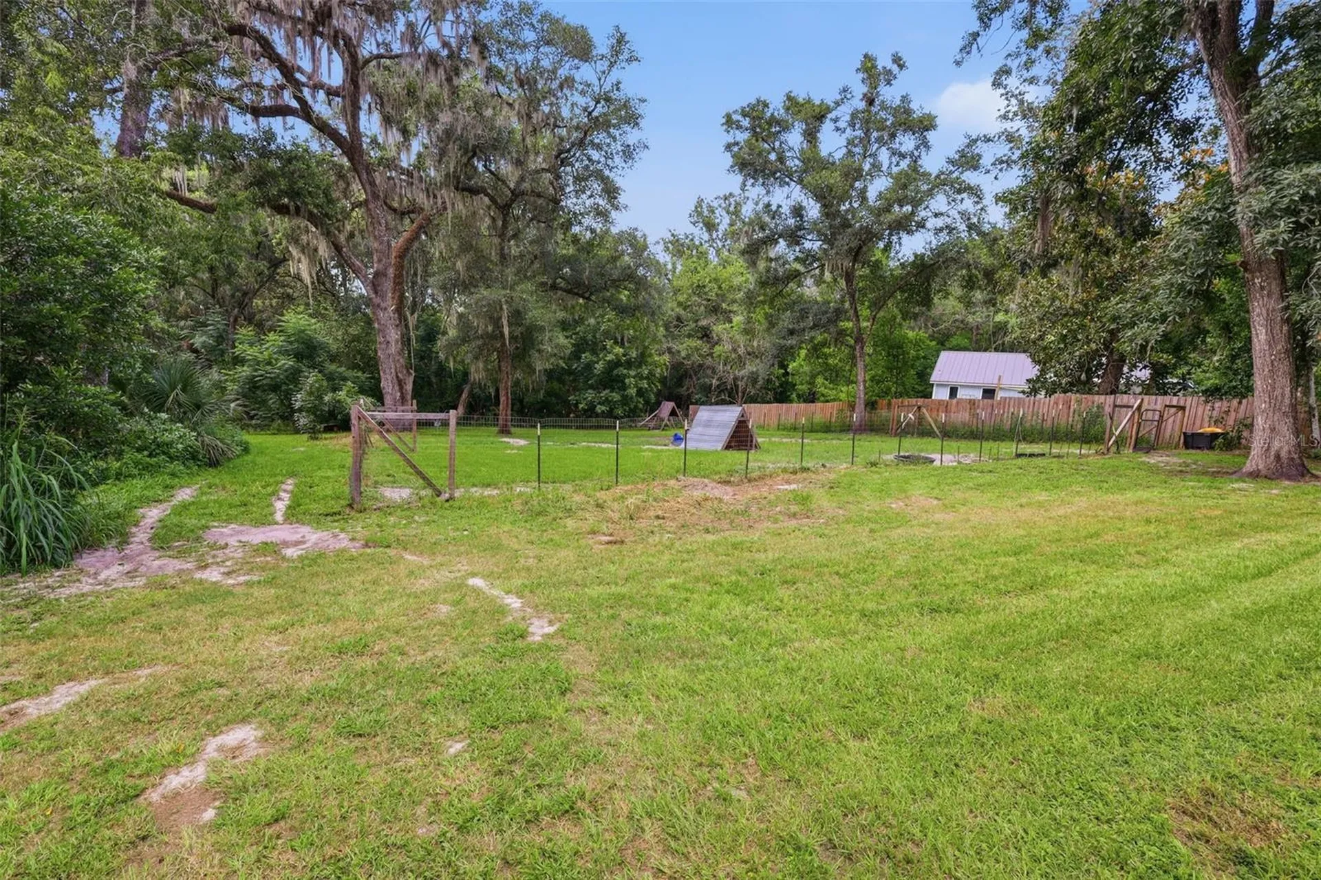 425 Spring Garden Avenue De Leon Springs FL 32130