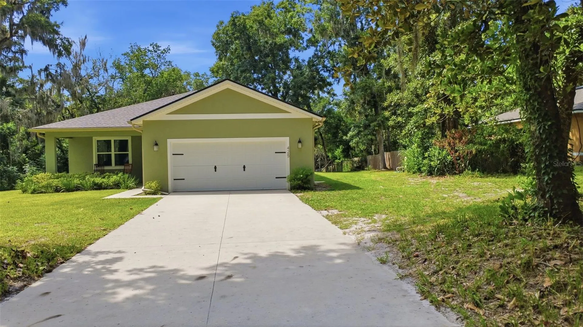 425 Spring Garden Avenue De Leon Springs FL 32130