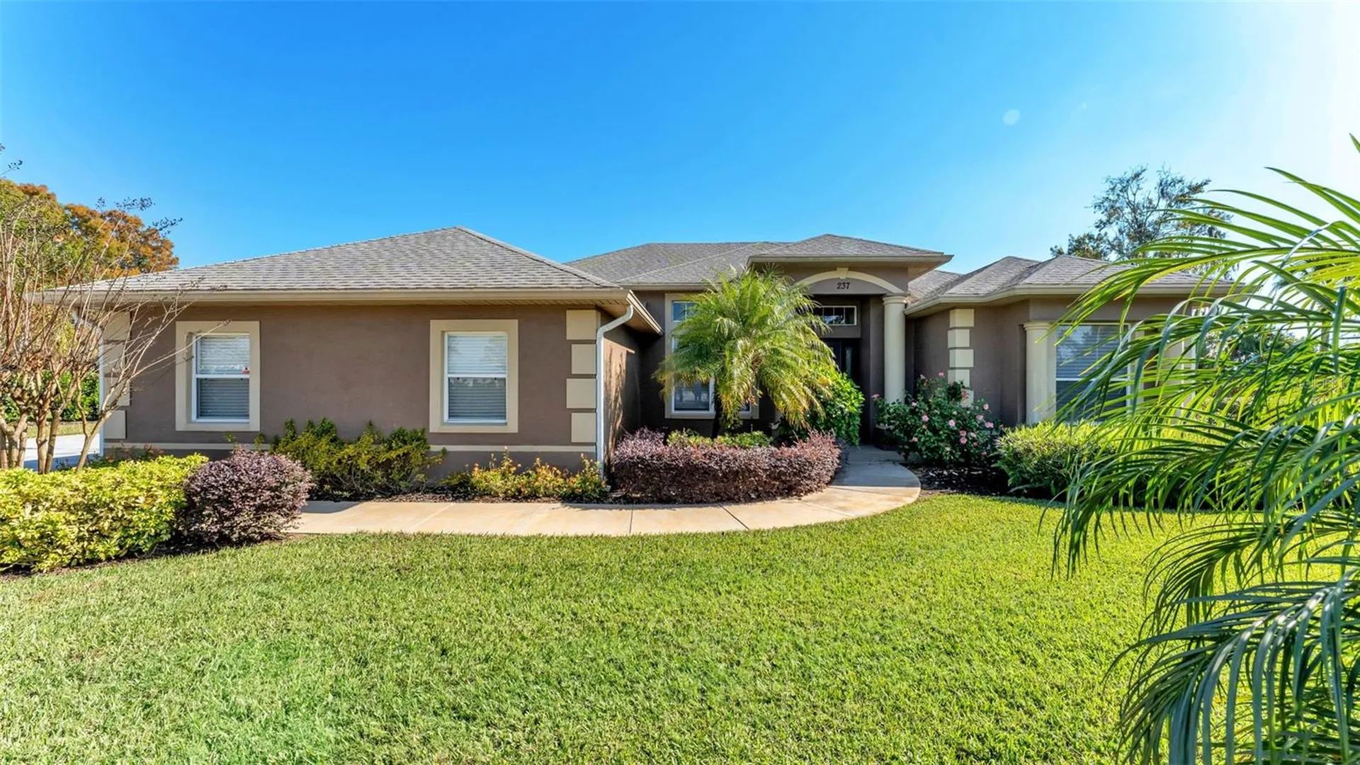 237 Kent Court Haines City FL 33844