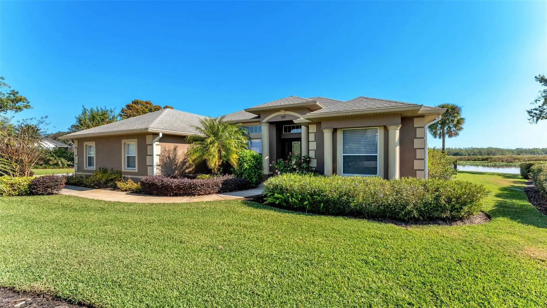 237 Kent Court Haines City FL 33844