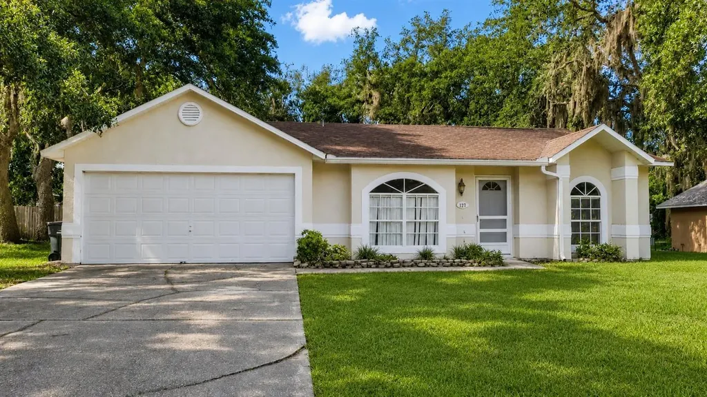 127 Titan Drive Davenport FL 33837