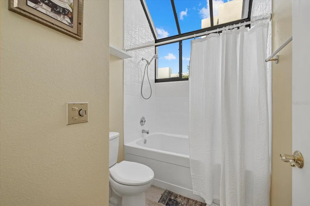 2012 Harbourside Drive Longboat Key FL 34228