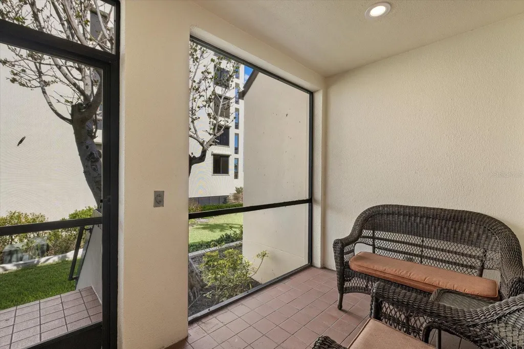2012 Harbourside Drive Longboat Key FL 34228