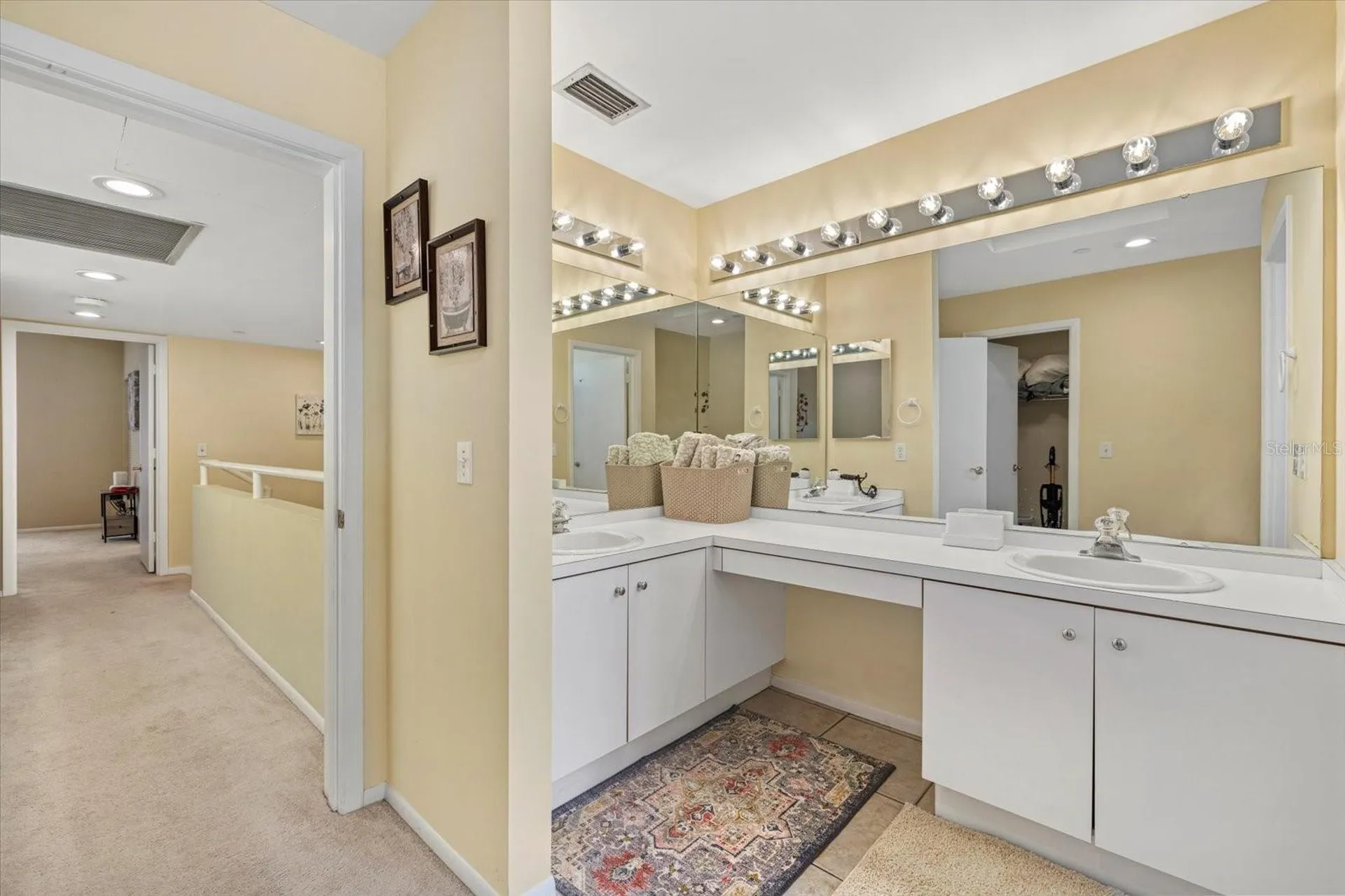 2012 Harbourside Drive Longboat Key FL 34228