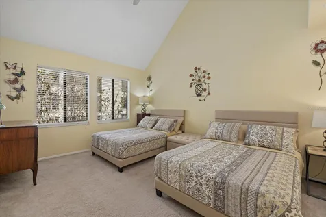 2012 Harbourside Drive Longboat Key FL 34228