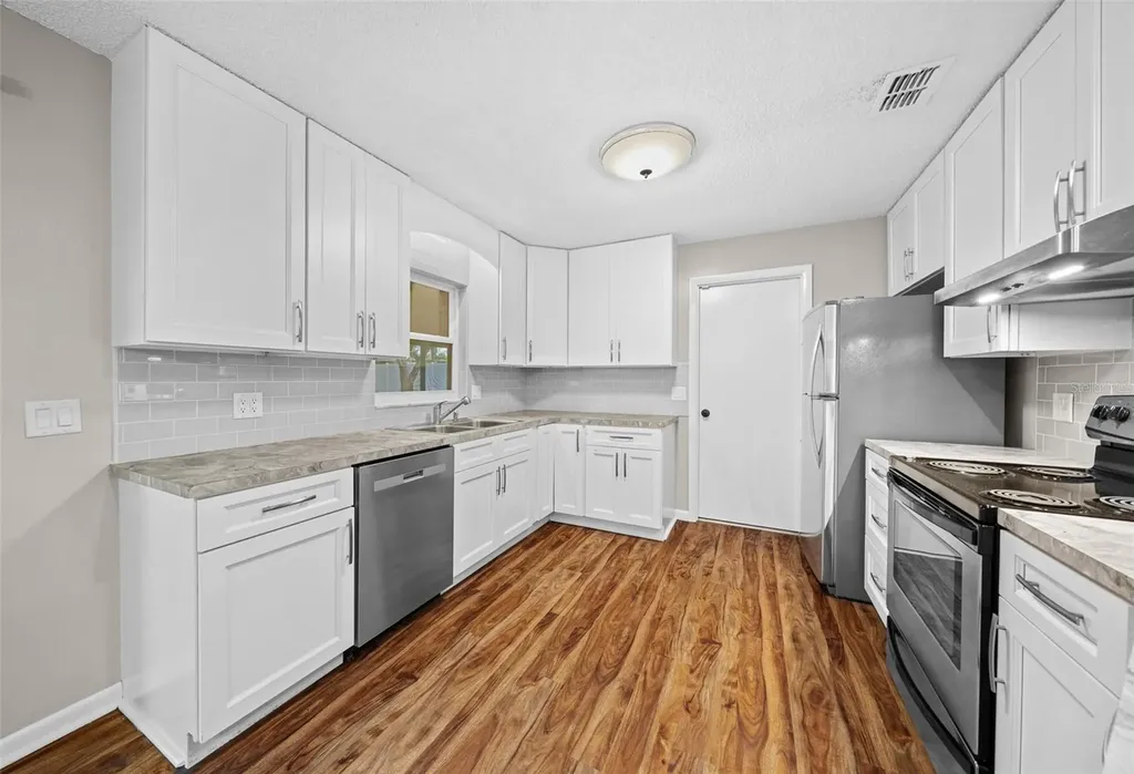 1820 SE 57th Avenue Ocala FL 34480