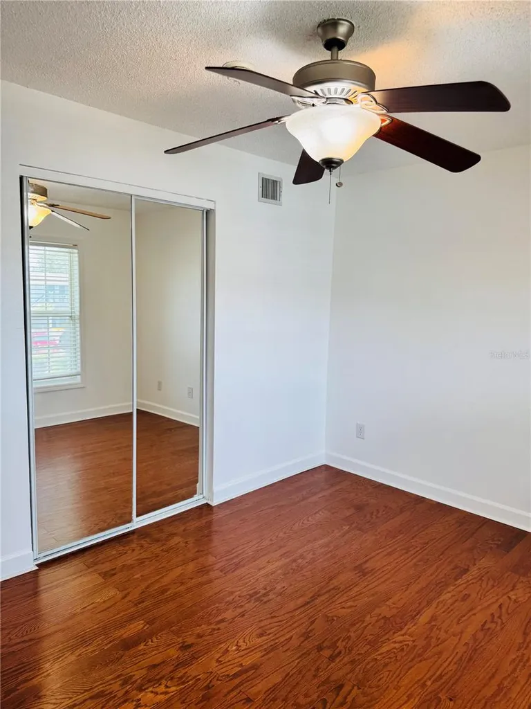 4876 Conway Road Orlando FL 32812