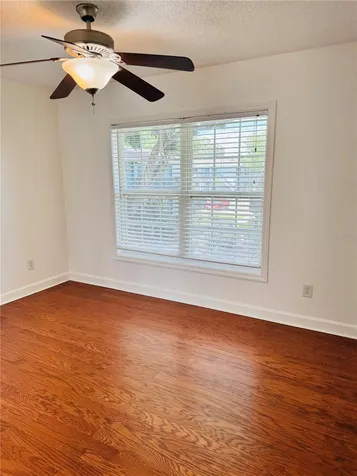 4876 Conway Road Orlando FL 32812