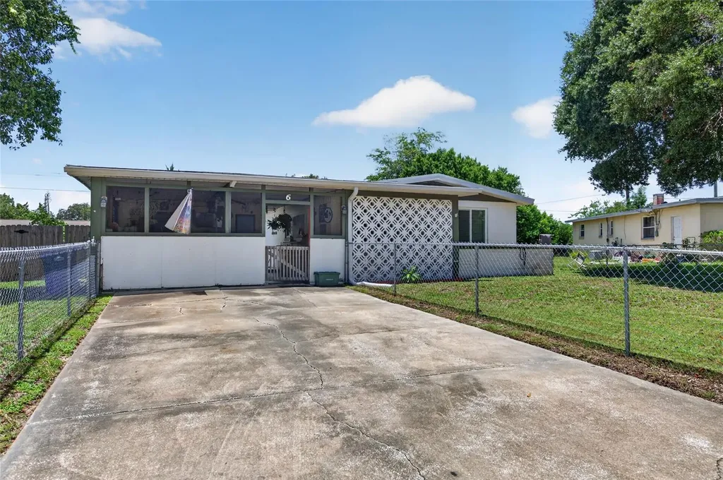 6 Highridge Road Daytona Beach FL 32117