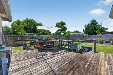 6 Highridge Road Daytona Beach FL 32117