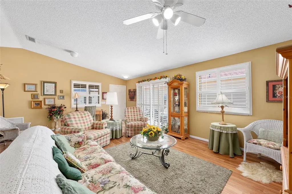 2734 Moncayo Avenue The Villages FL 32162
