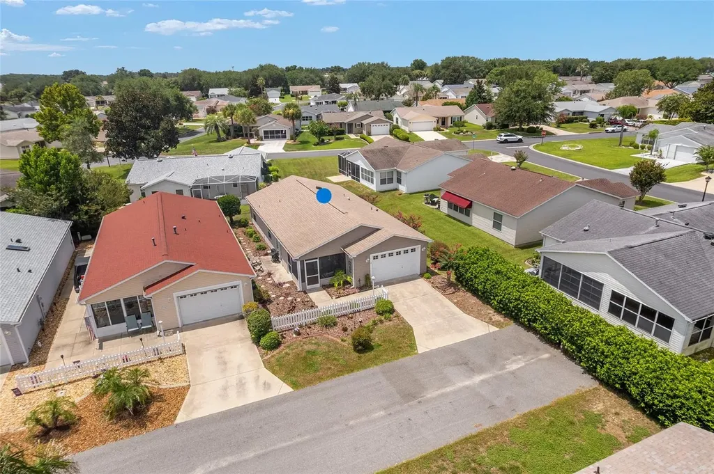 2734 Moncayo Avenue The Villages FL 32162