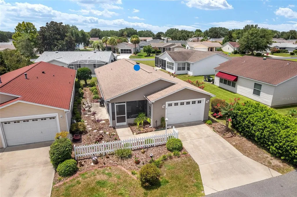 2734 Moncayo Avenue The Villages FL 32162