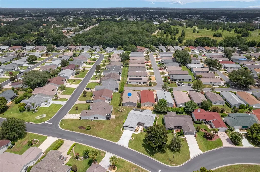 2734 Moncayo Avenue The Villages FL 32162