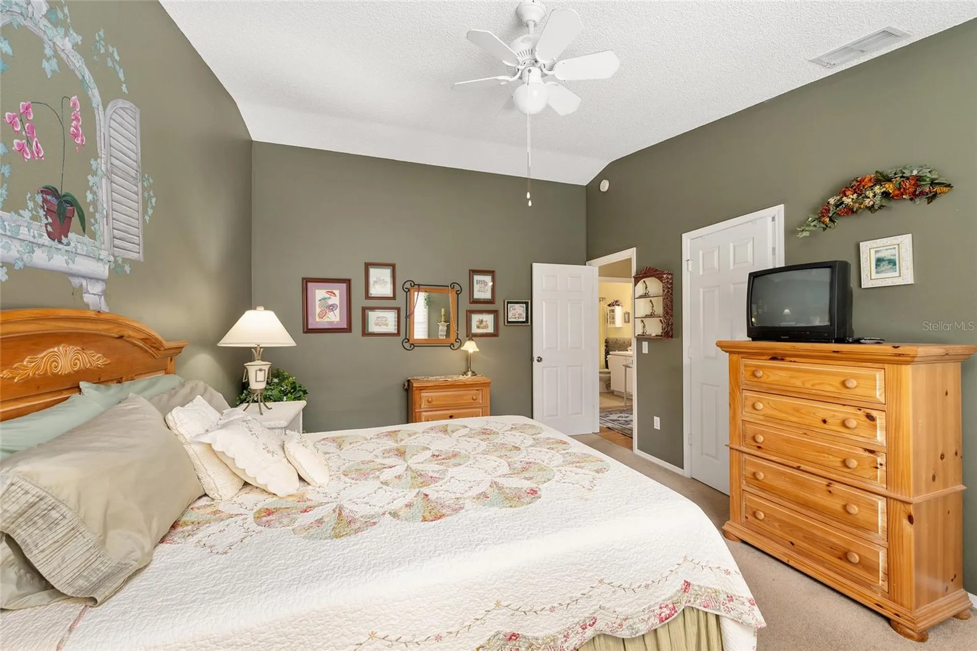 2734 Moncayo Avenue The Villages FL 32162
