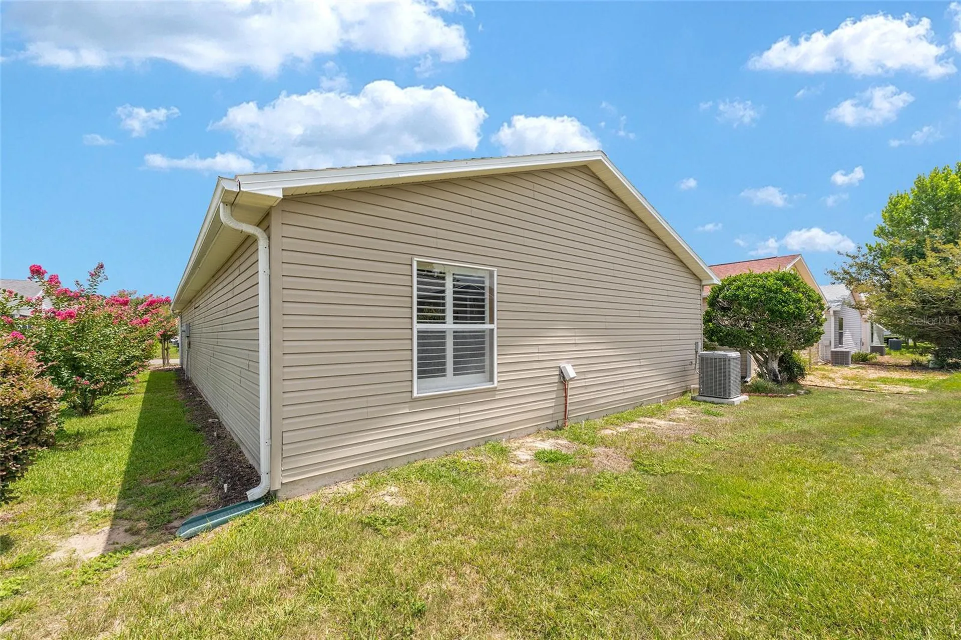 2734 Moncayo Avenue The Villages FL 32162