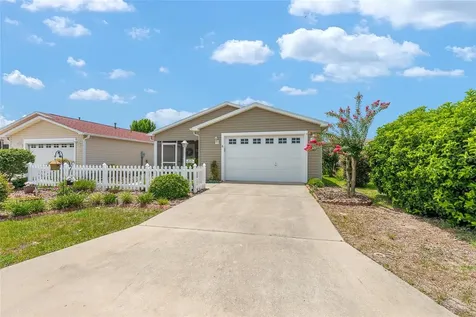 2734 Moncayo Avenue The Villages FL 32162