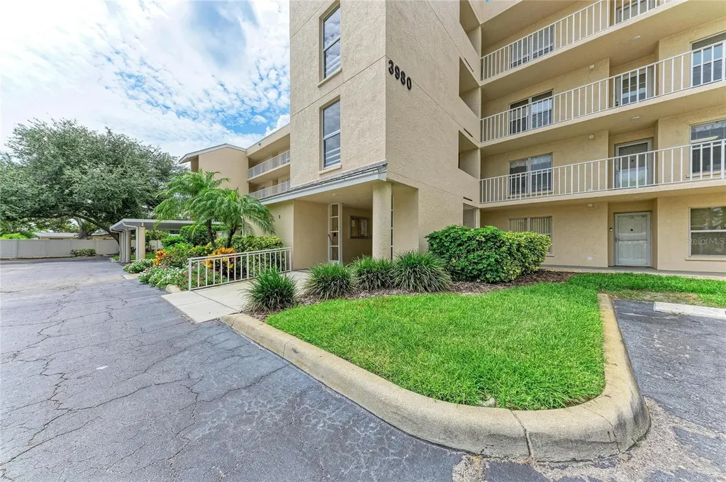3980 Ironwood Circle Bradenton FL 34209
