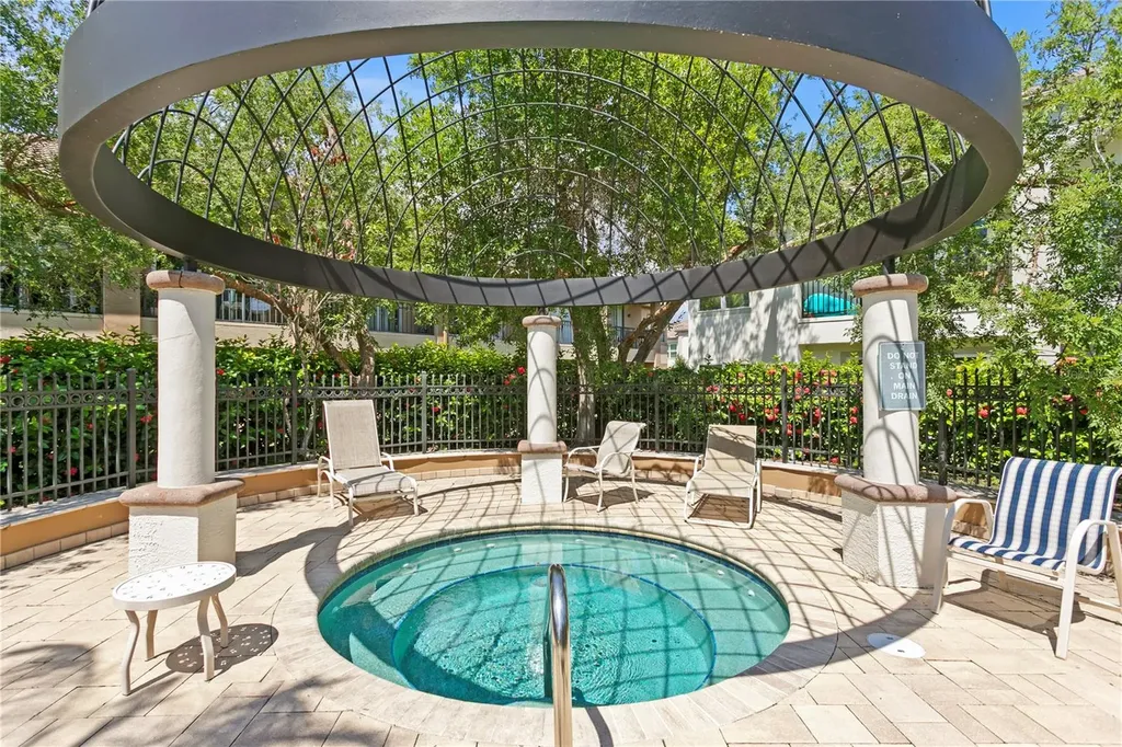 1040 Normandy Trace Road Tampa FL 33602