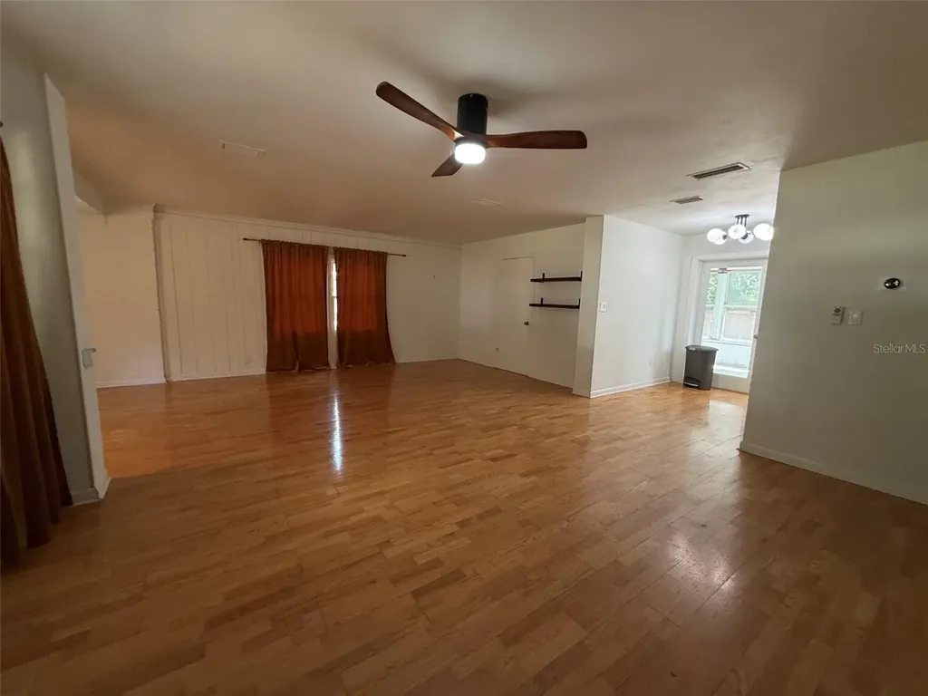 3929 SW 21st Street Gainesville FL 32608