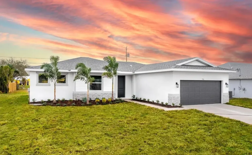 335 Franzing St SW Palm Bay FL 32908