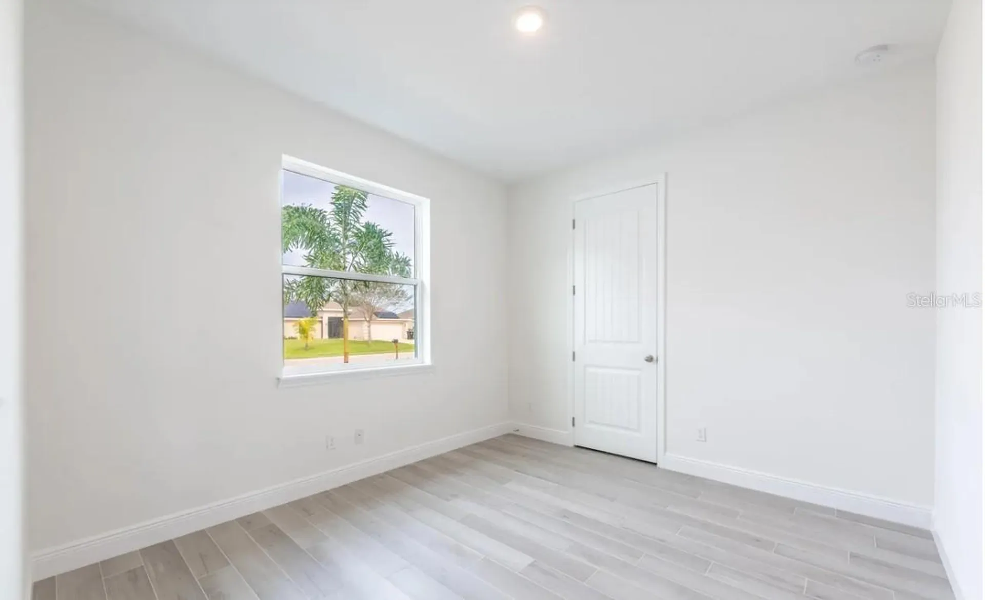 335 Franzing St SW Palm Bay FL 32908