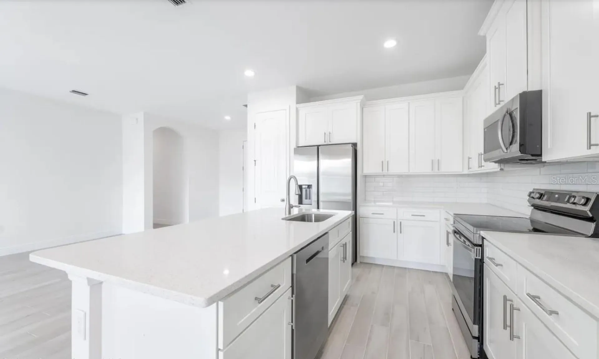 335 Franzing St SW Palm Bay FL 32908