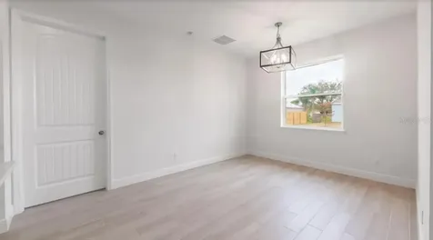 335 Franzing St SW Palm Bay FL 32908