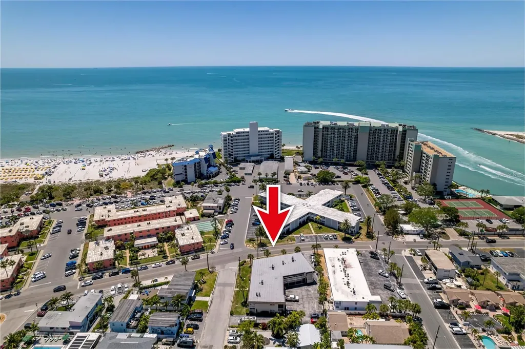 7003 Sunset Way St Pete Beach FL 33706
