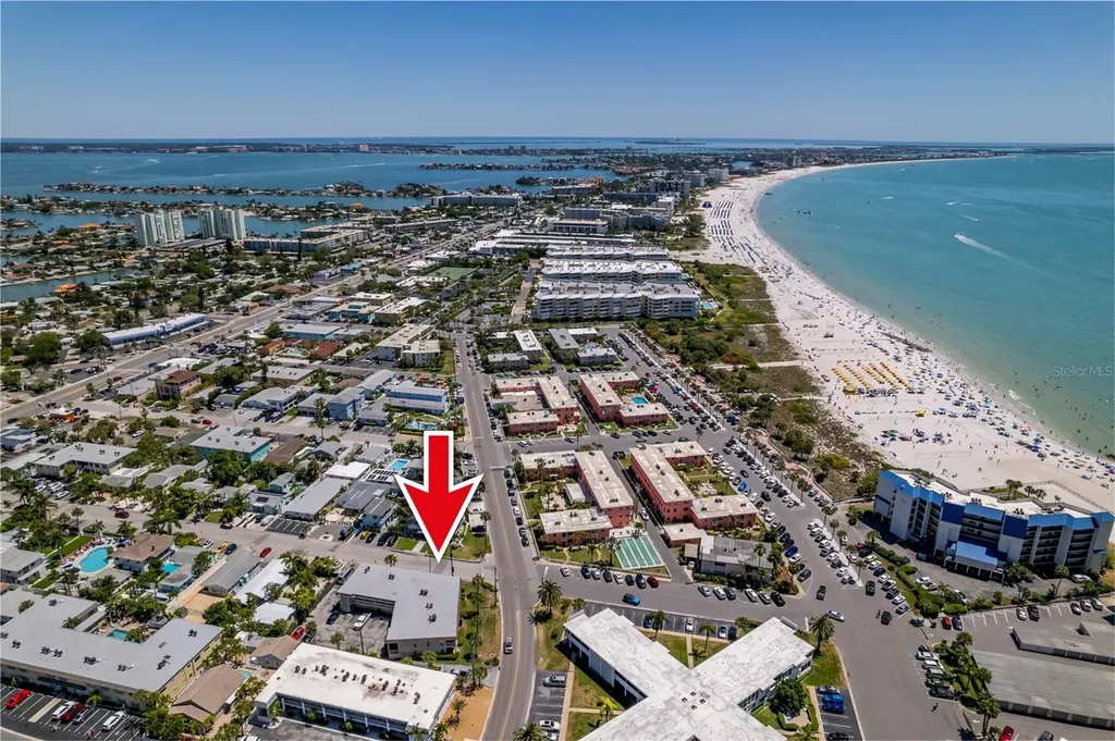 7003 Sunset Way St Pete Beach FL 33706