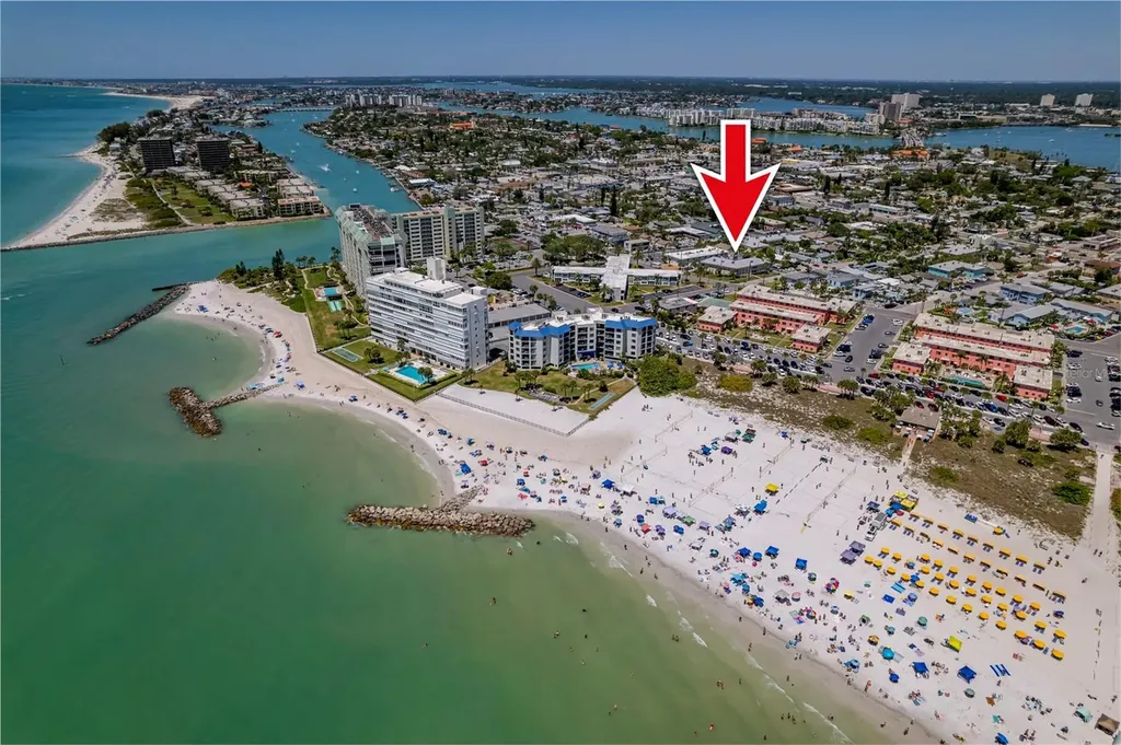 7003 Sunset Way St Pete Beach FL 33706