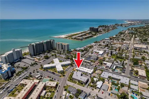 7003 Sunset Way St Pete Beach FL 33706