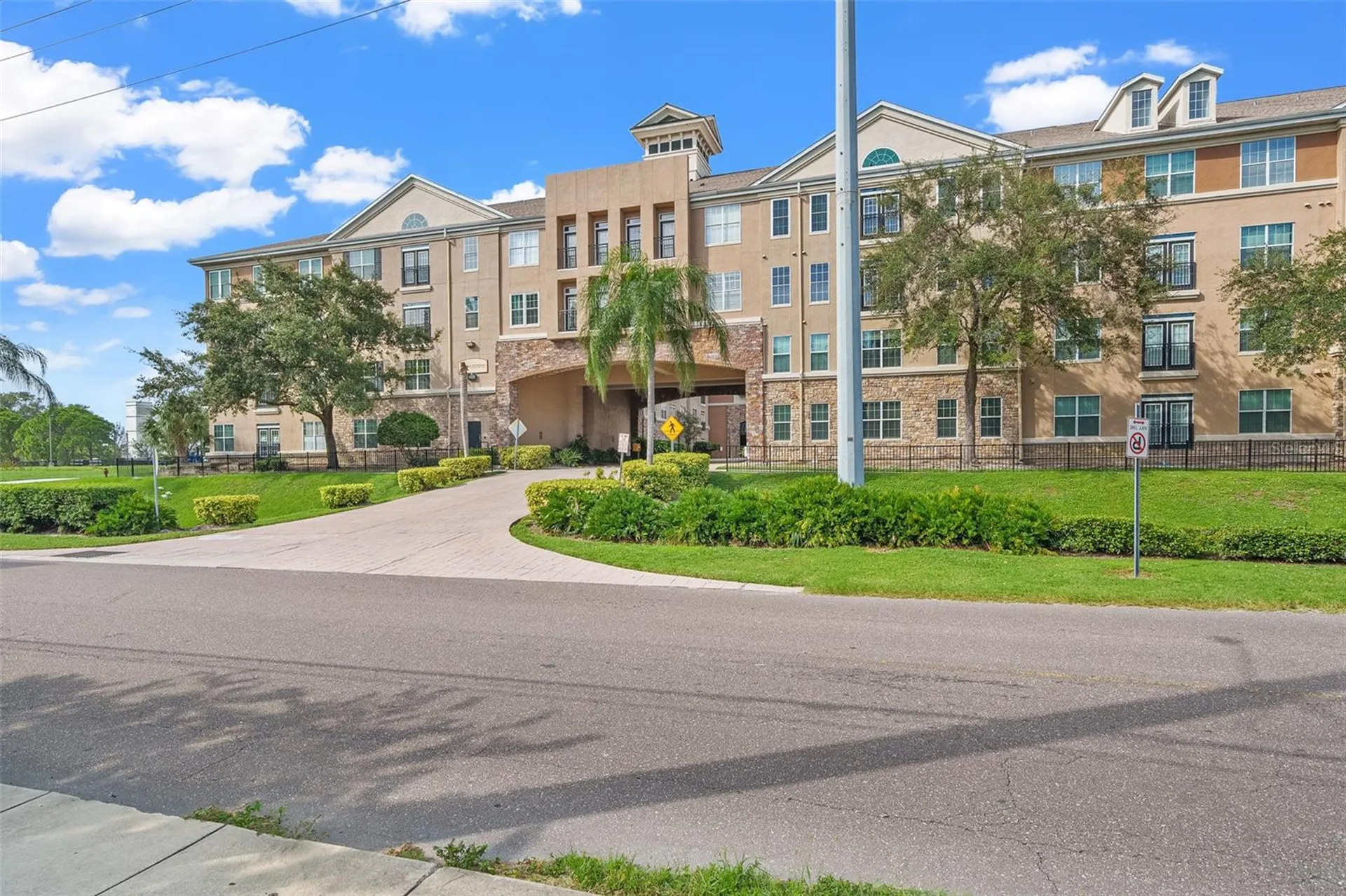 4221 W Spruce Street Tampa FL 33607