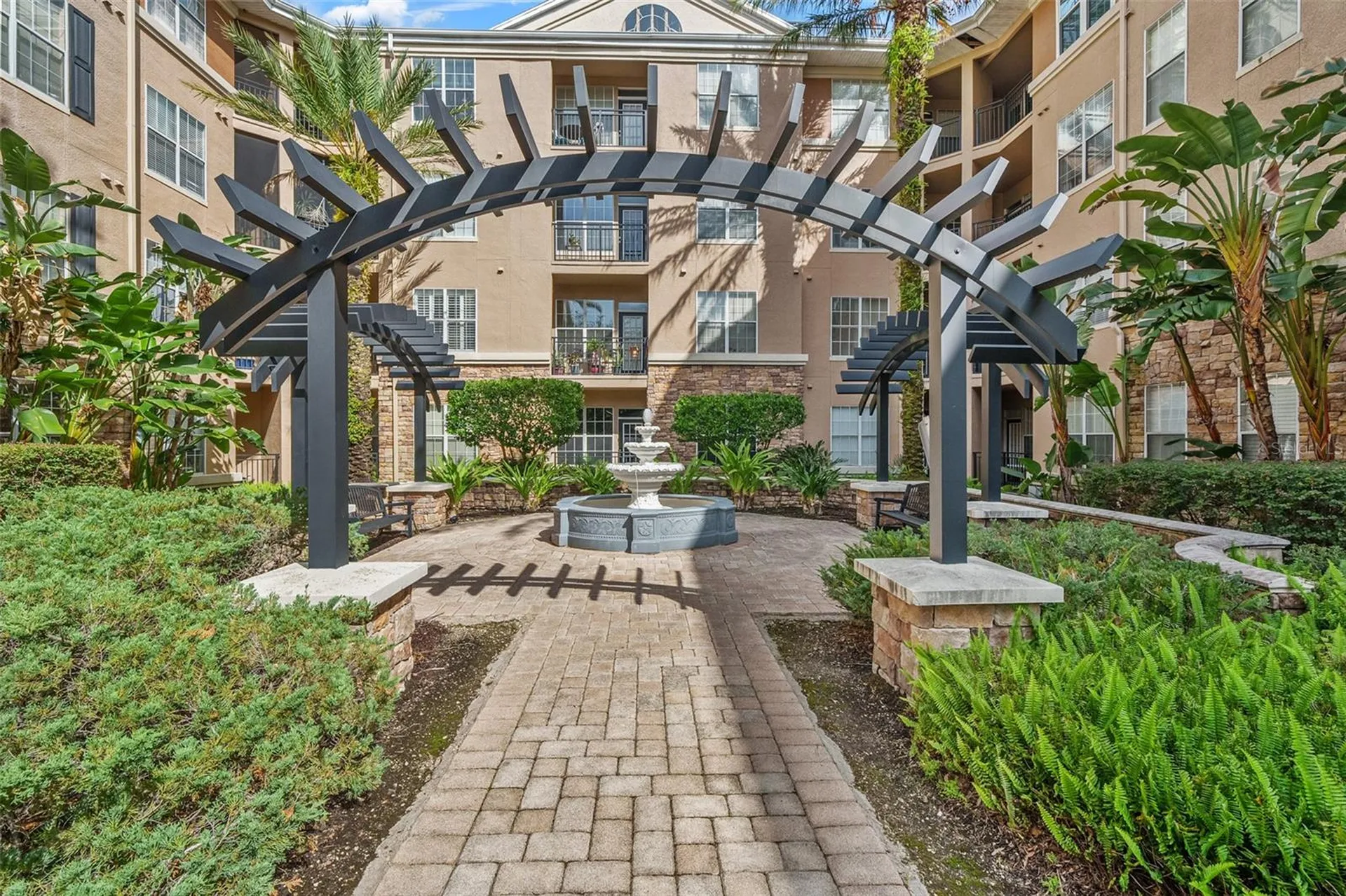 4221 W Spruce Street Tampa FL 33607