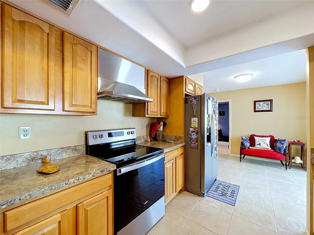 2021 58th Lane N Clearwater FL 33760