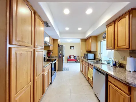 2021 58th Lane N Clearwater FL 33760
