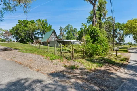 9366 Cr 649 Bushnell FL 33513