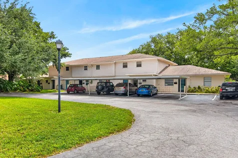7258 Moffatt Lane N Pinellas Park FL 33781