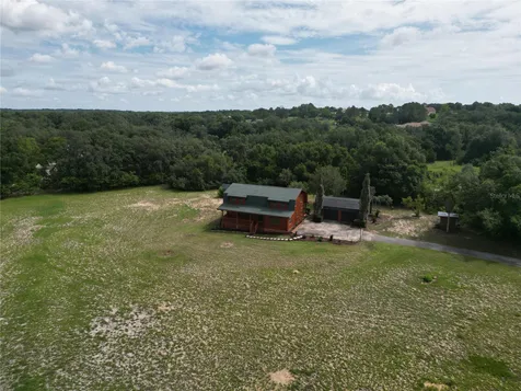 15551 Vinola Court Montverde FL 34756
