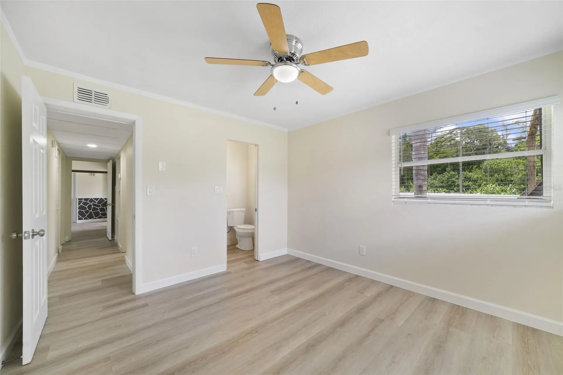 2122 Colton Drive Orlando FL 32822