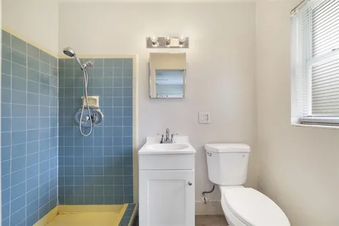 2122 Colton Drive Orlando FL 32822